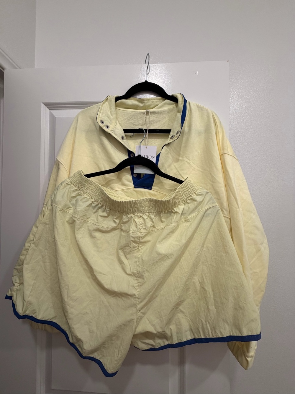 Amazon Light Yellow Cropped Pullover Jacket with Blue Trim